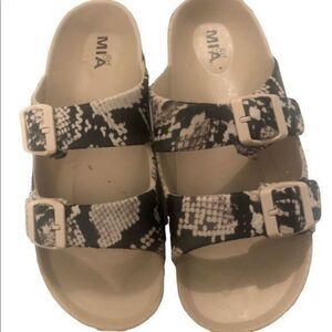 MIA Snakeskin Double Strap Lightweight Sandals Size‎ 7